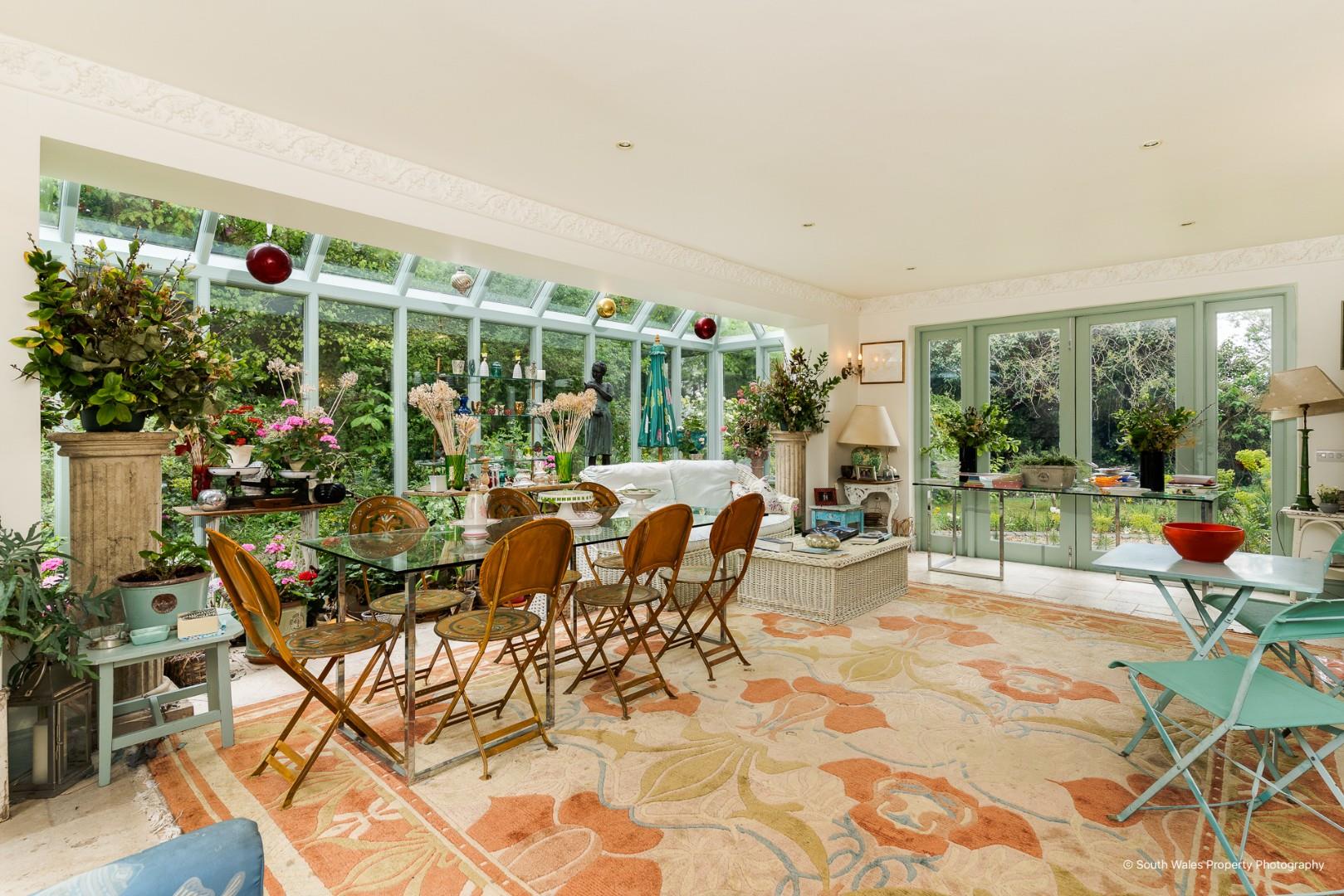 Primrose Hill, Cowbridge, Vale of Glamorgan, CF71 7DU